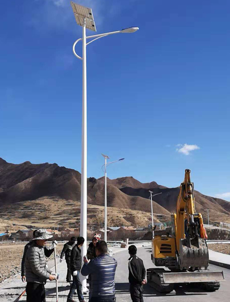 甘南碌曲10米徽县太阳能路灯项目